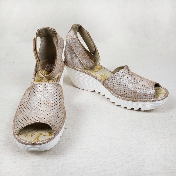 fly london yake sandals